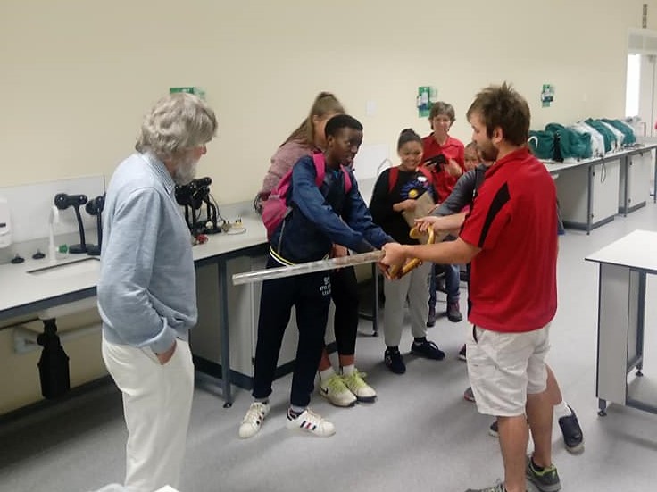 24068164_304139796739109_1273339726225414461_n